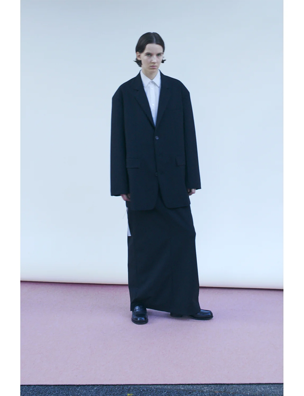 Back Open Skirt / brown