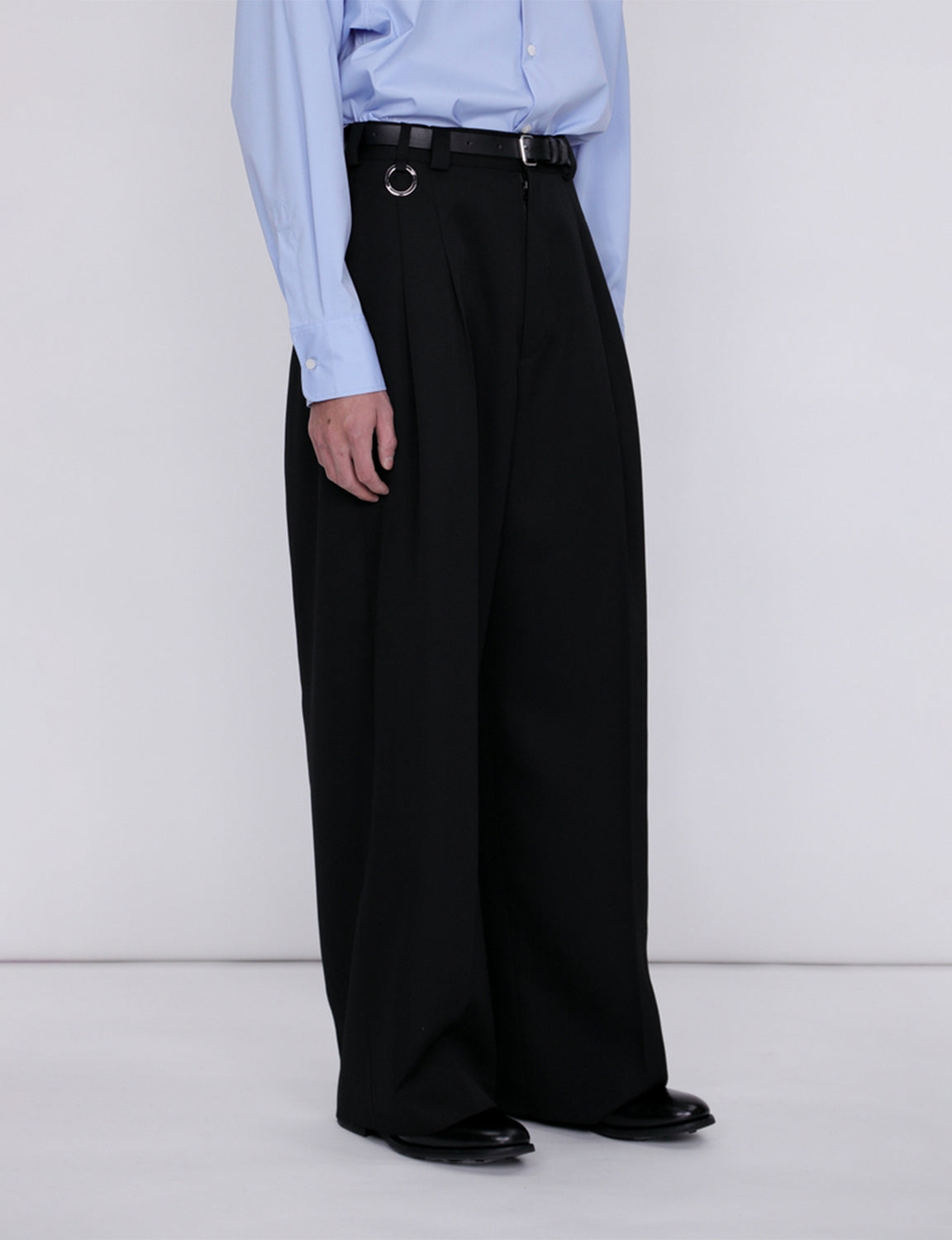 Extra Volumed Tapered Pants / black
