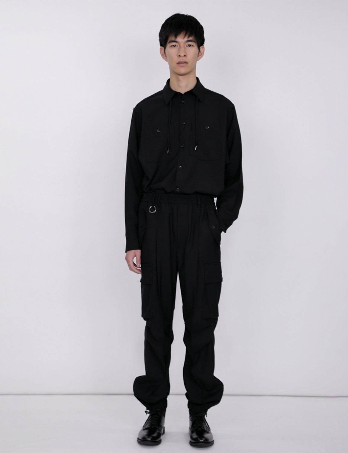 Cargo Pants ARTIST WARDROBE / MIYU HOSOI / black