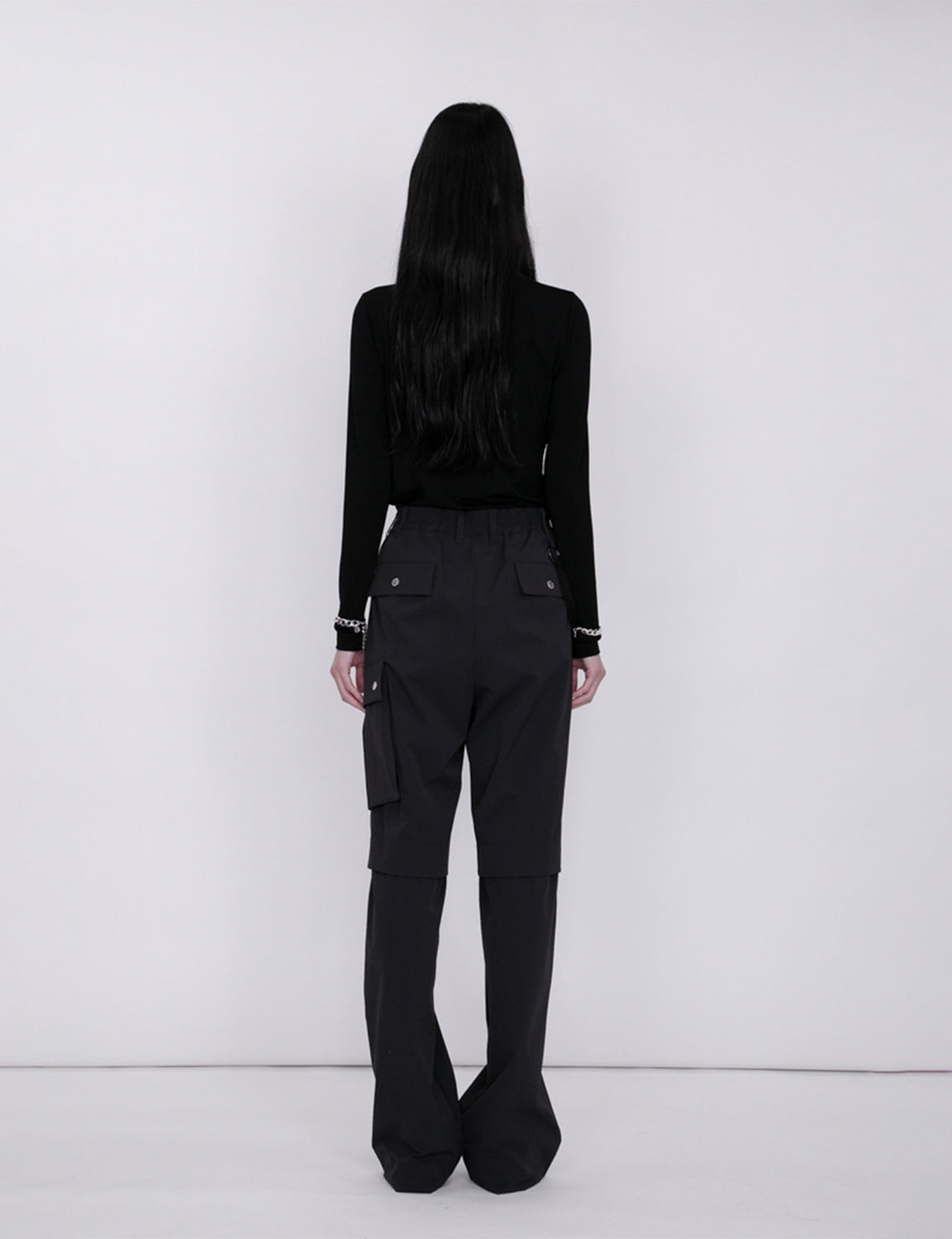 Cargo Pants ARTIST WARDROBE / MIYU HOSOI / black