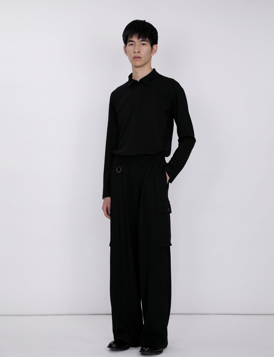 Wide Cargo Pants / black