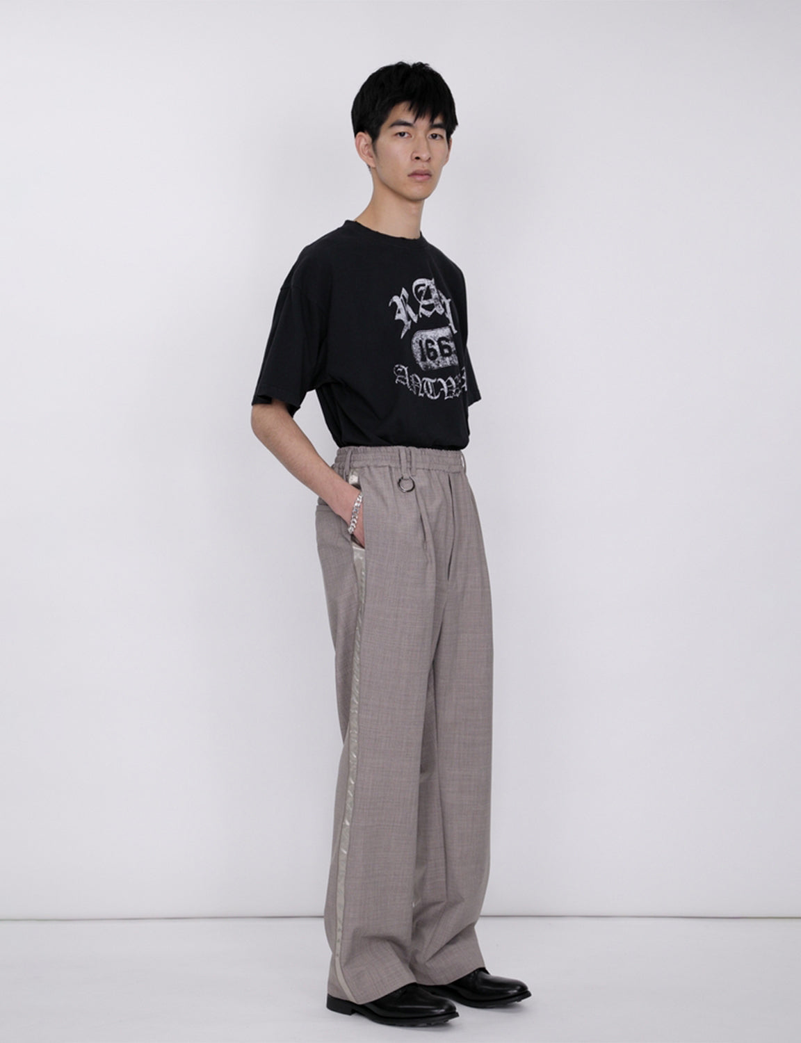 Side Stripe Pants / beige