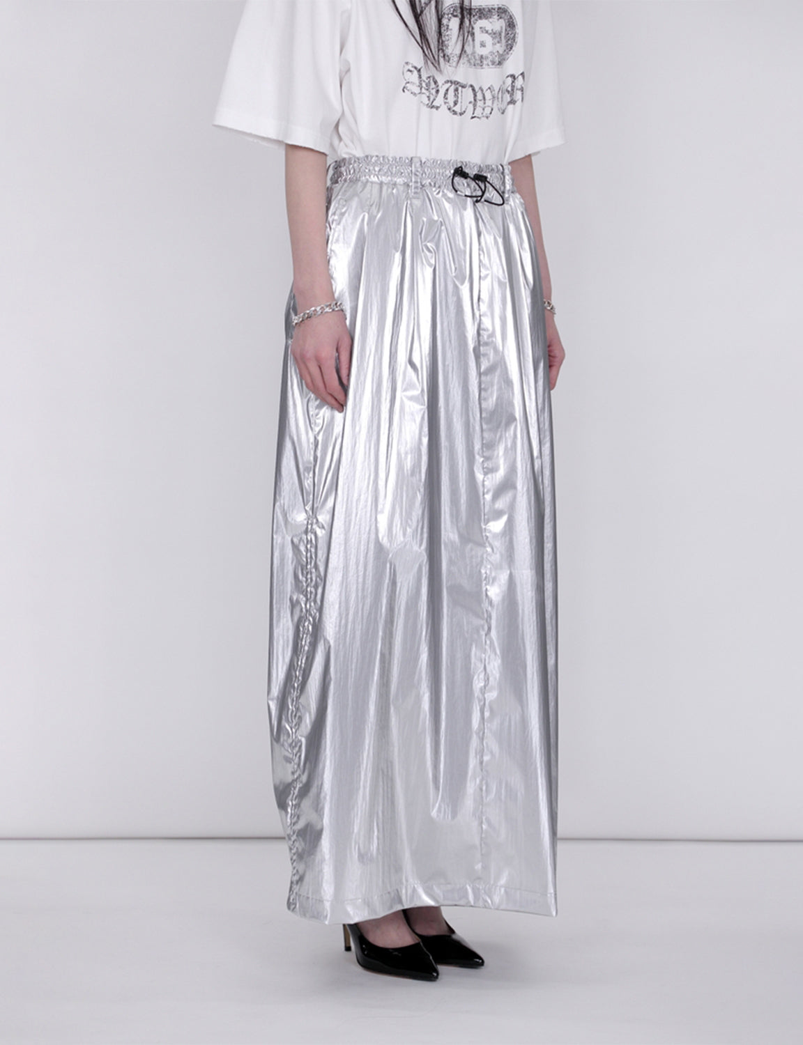 Back Slit Skirt / silver