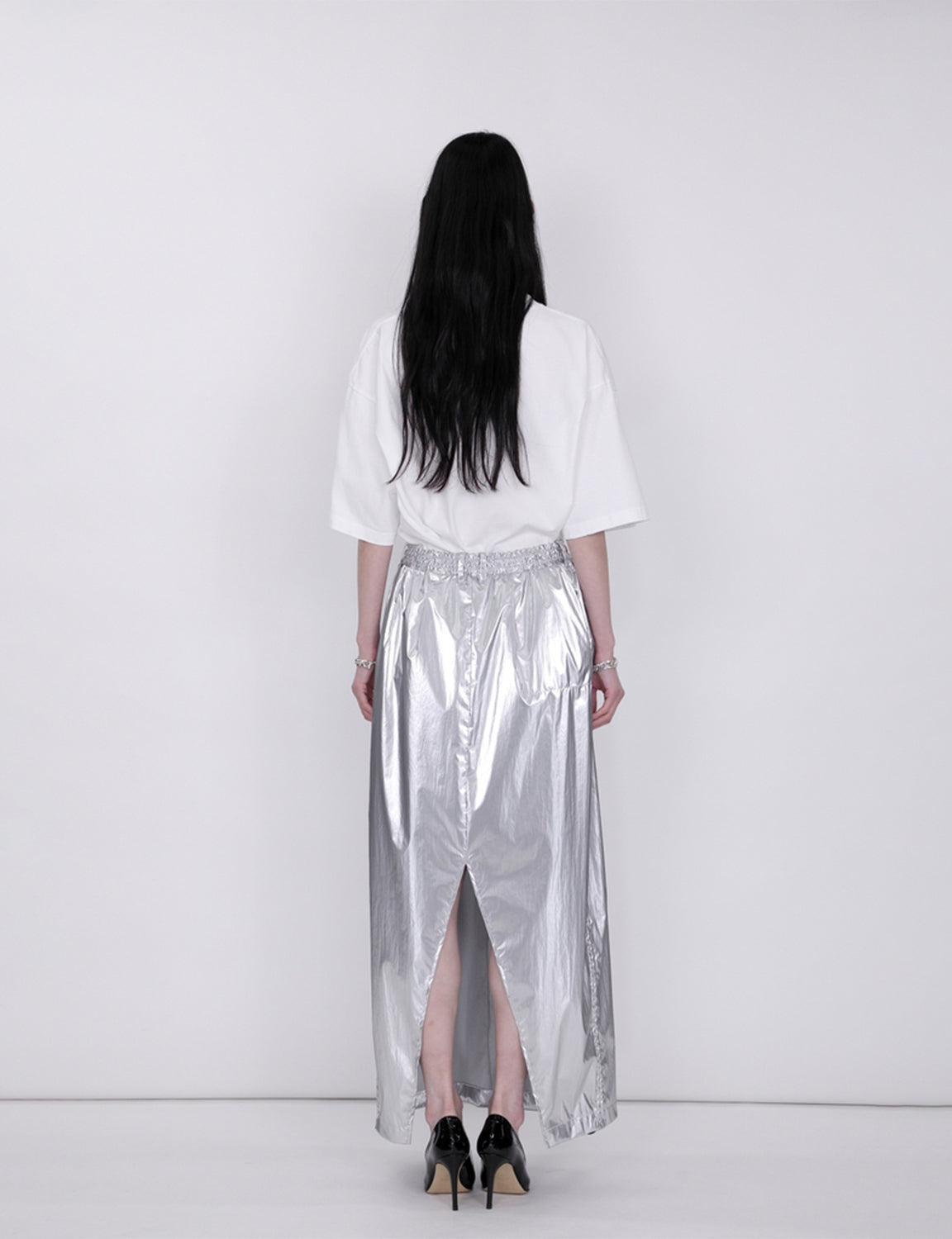 Back Slit Skirt / silver