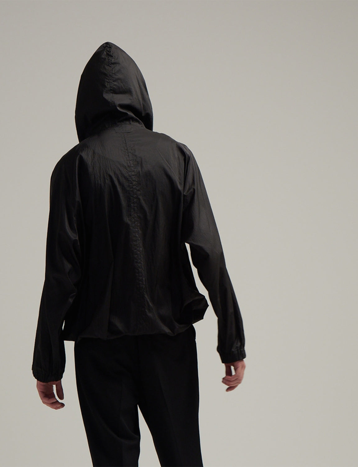 No specs – Black