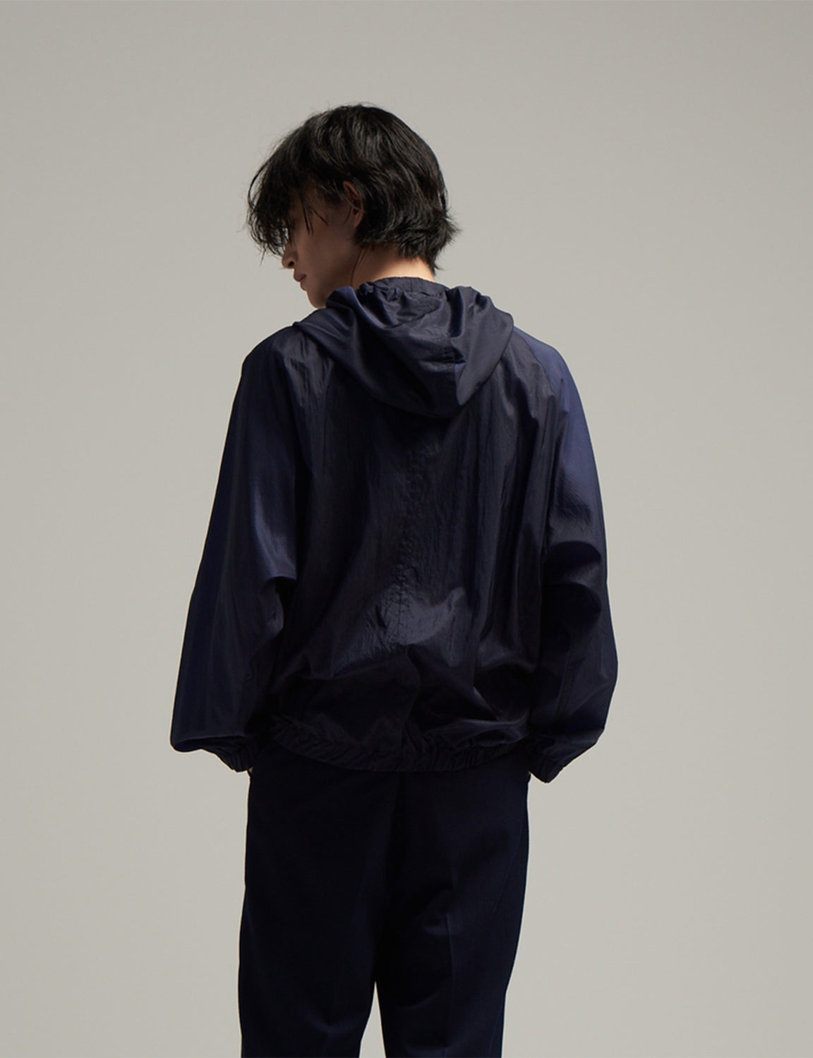 No specs – Navy