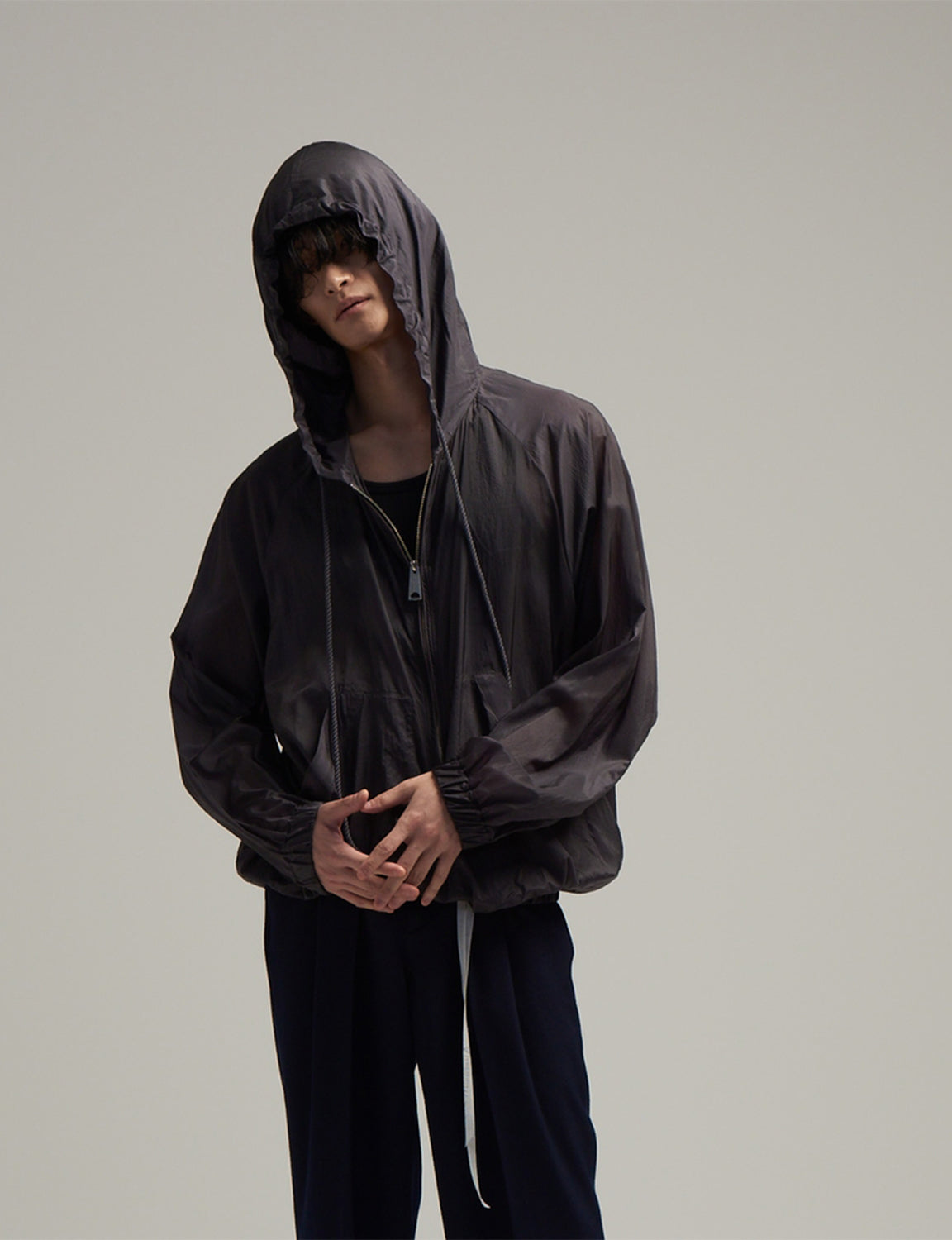 No specs – Gray