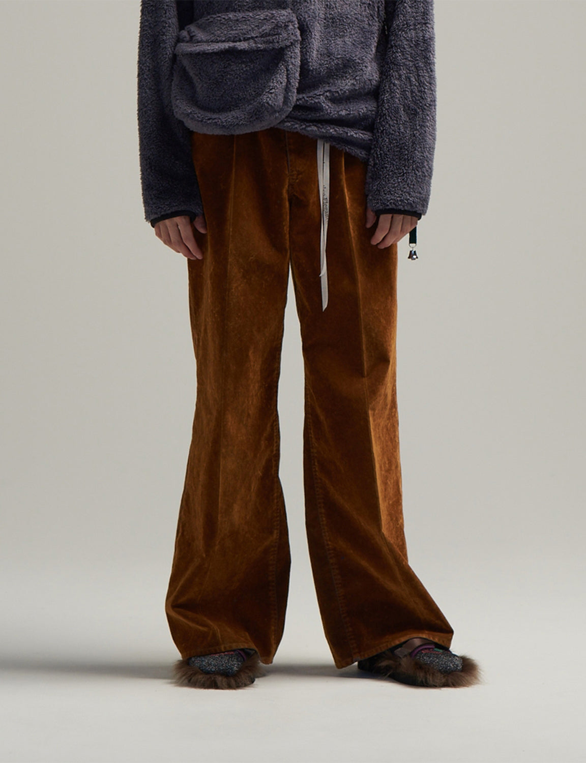 every(one) – Brown
