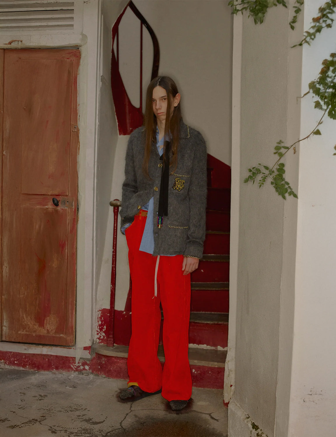 every(one) – Red