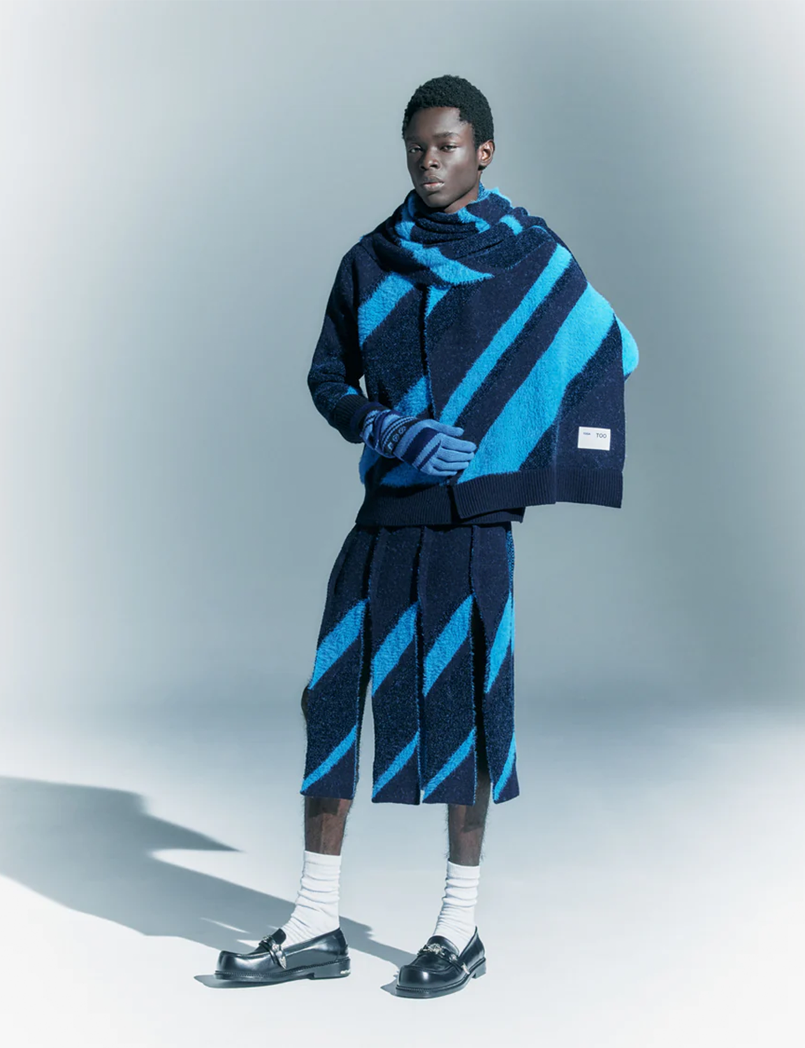 REGIMENTAL KNIT GLOVES