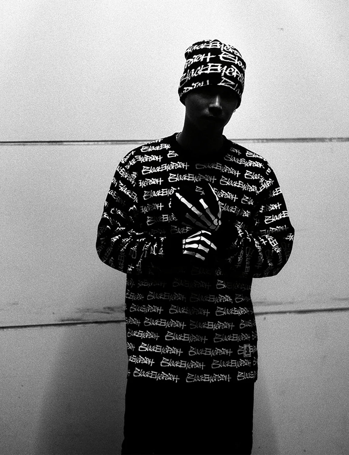 FASTHAND SCRIPT BEANIE