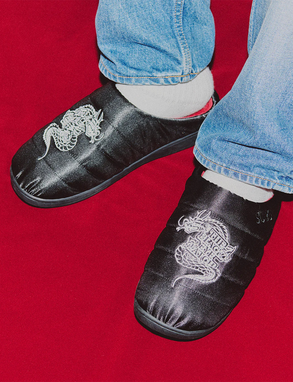 SATIN DRAGON SUBU SANDALS