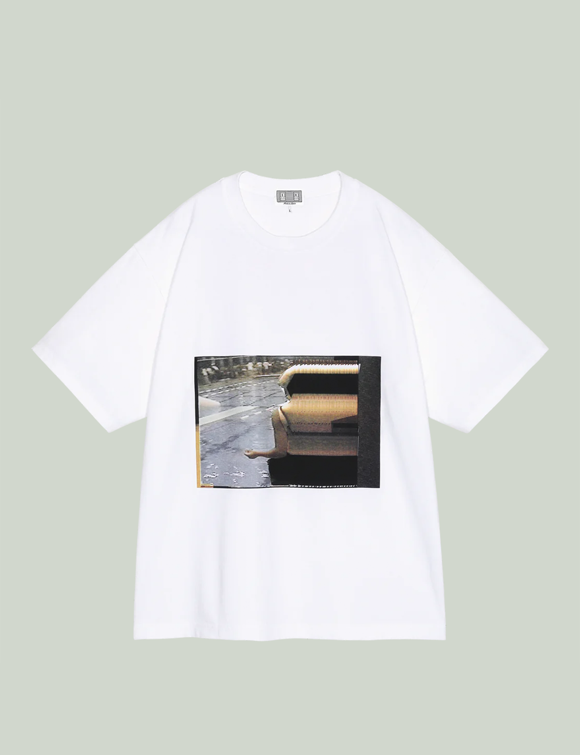 CES27T09_WHITE
