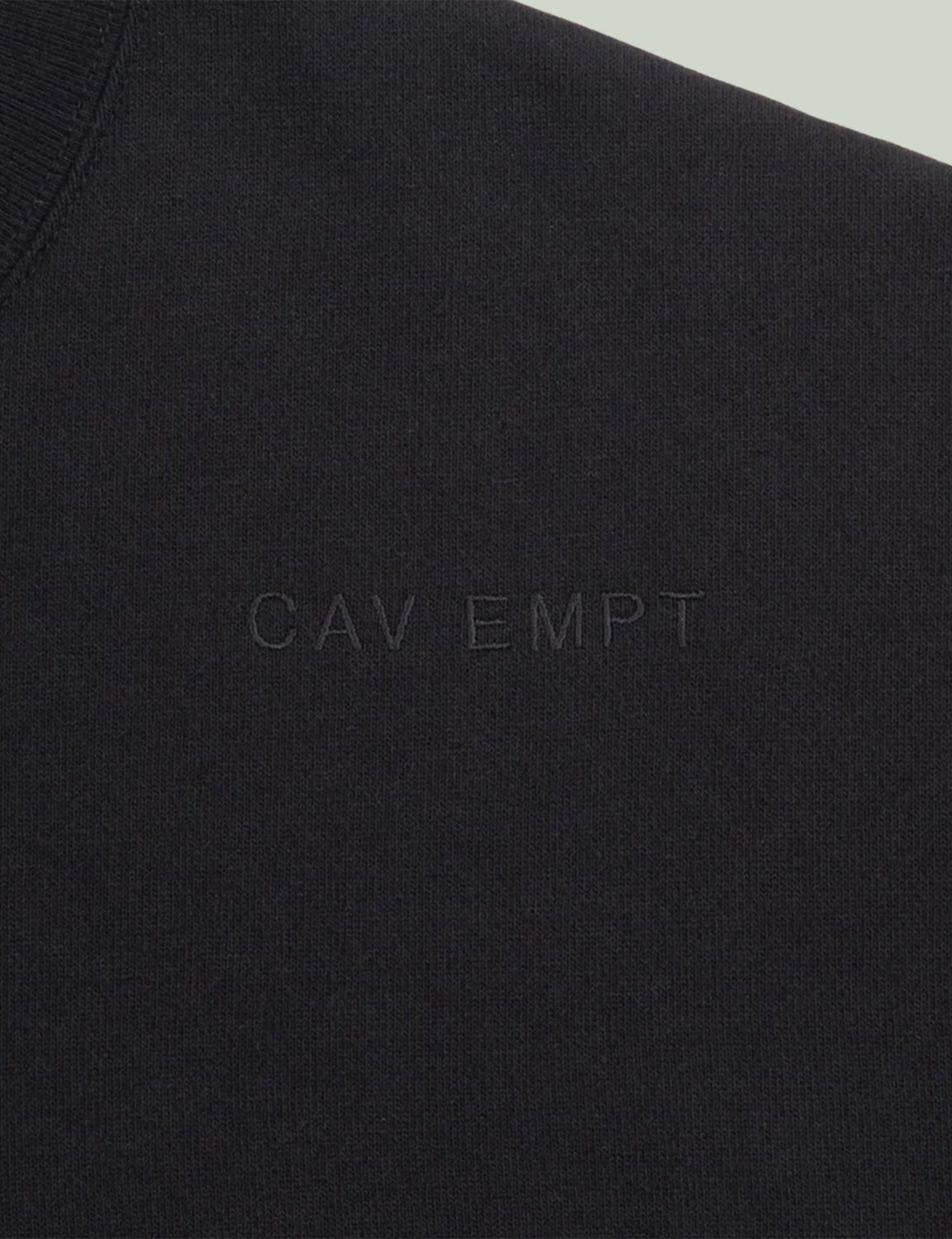 SOLID LOOSE CREW NECK