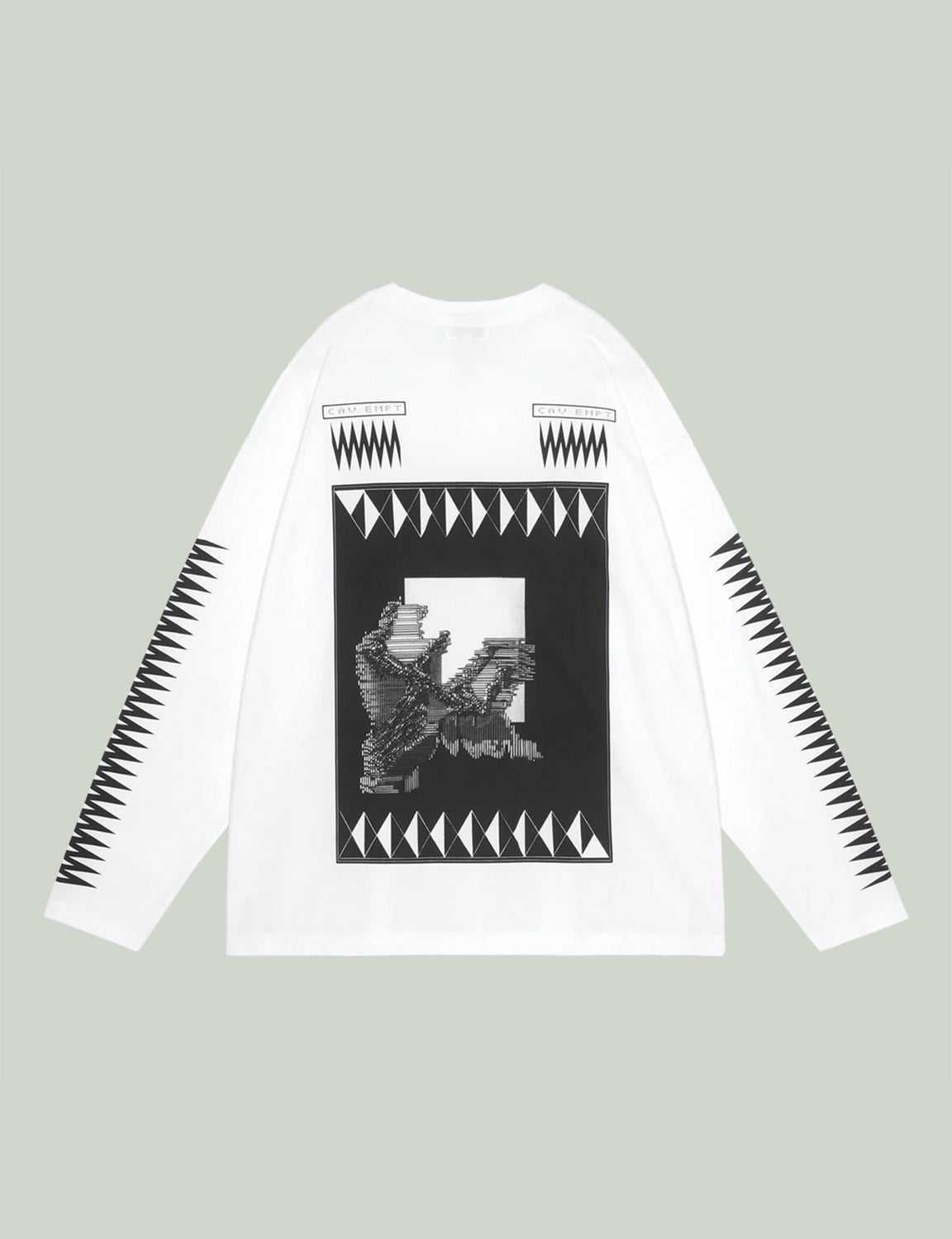 CENTURY CAMEO LONG SLEEVE T