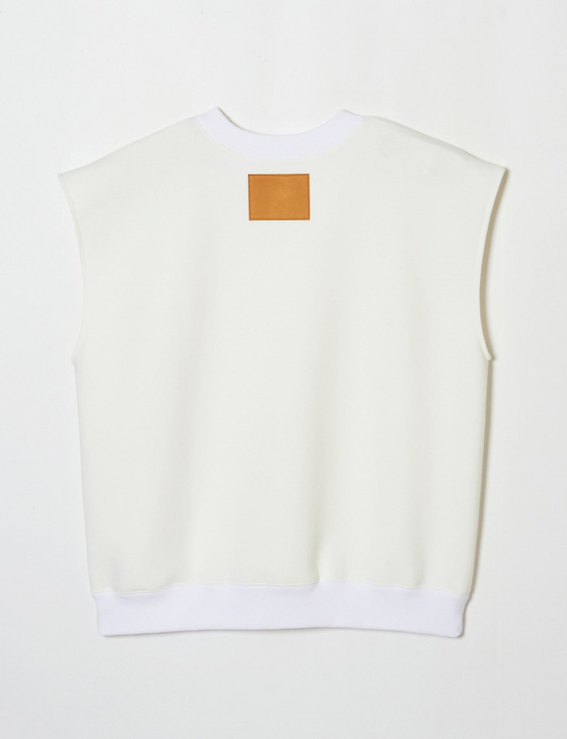 SWAET SLEEVELESS TOP