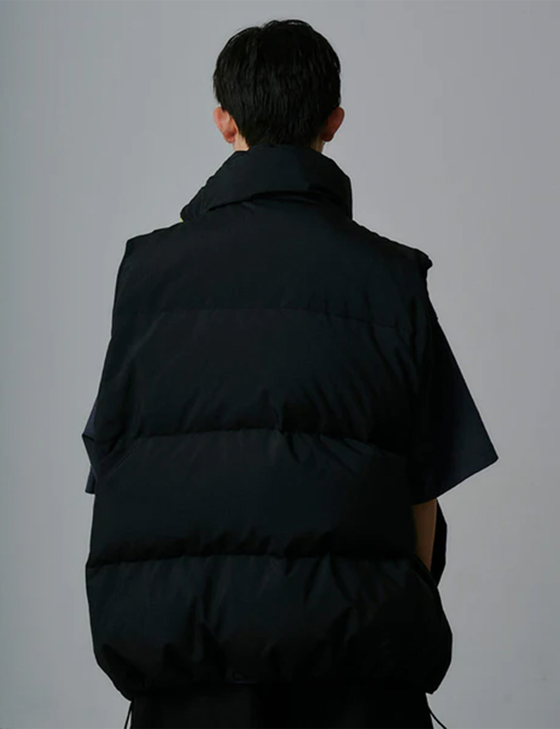 FLOWING DOWN VEST
