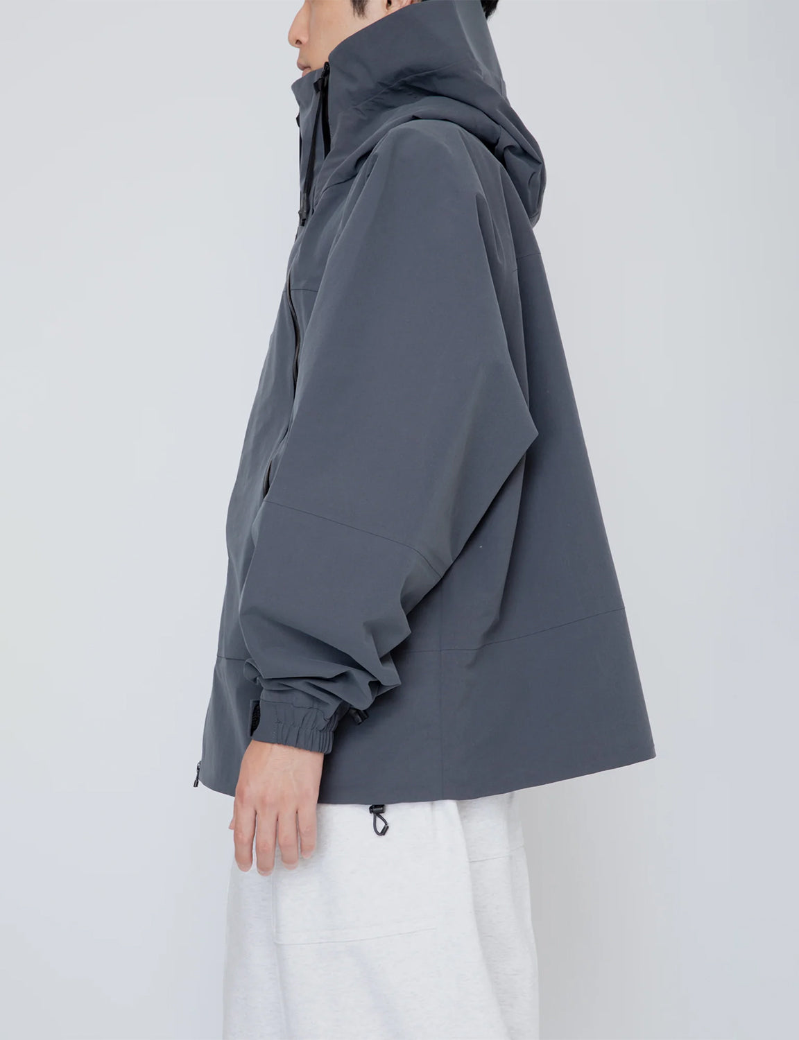 BREATHABLE WATERPROOF MOUNTAIN PARKA / CHARCOAL