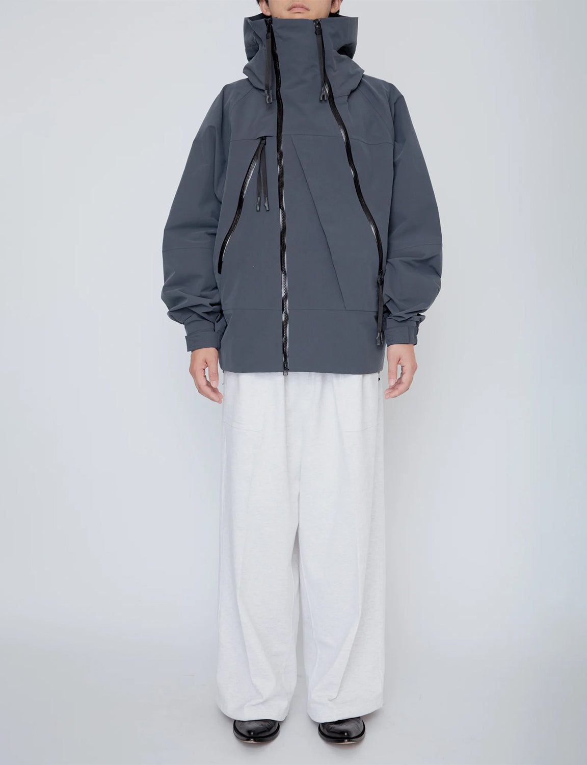 BREATHABLE WATERPROOF MOUNTAIN PARKA / CHARCOAL