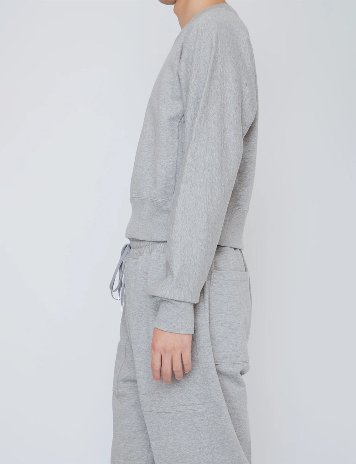 ONE-SIDE KIMONO SLEEVE SWEATSHIRT_TIGHT FIT / TOP GRAY
