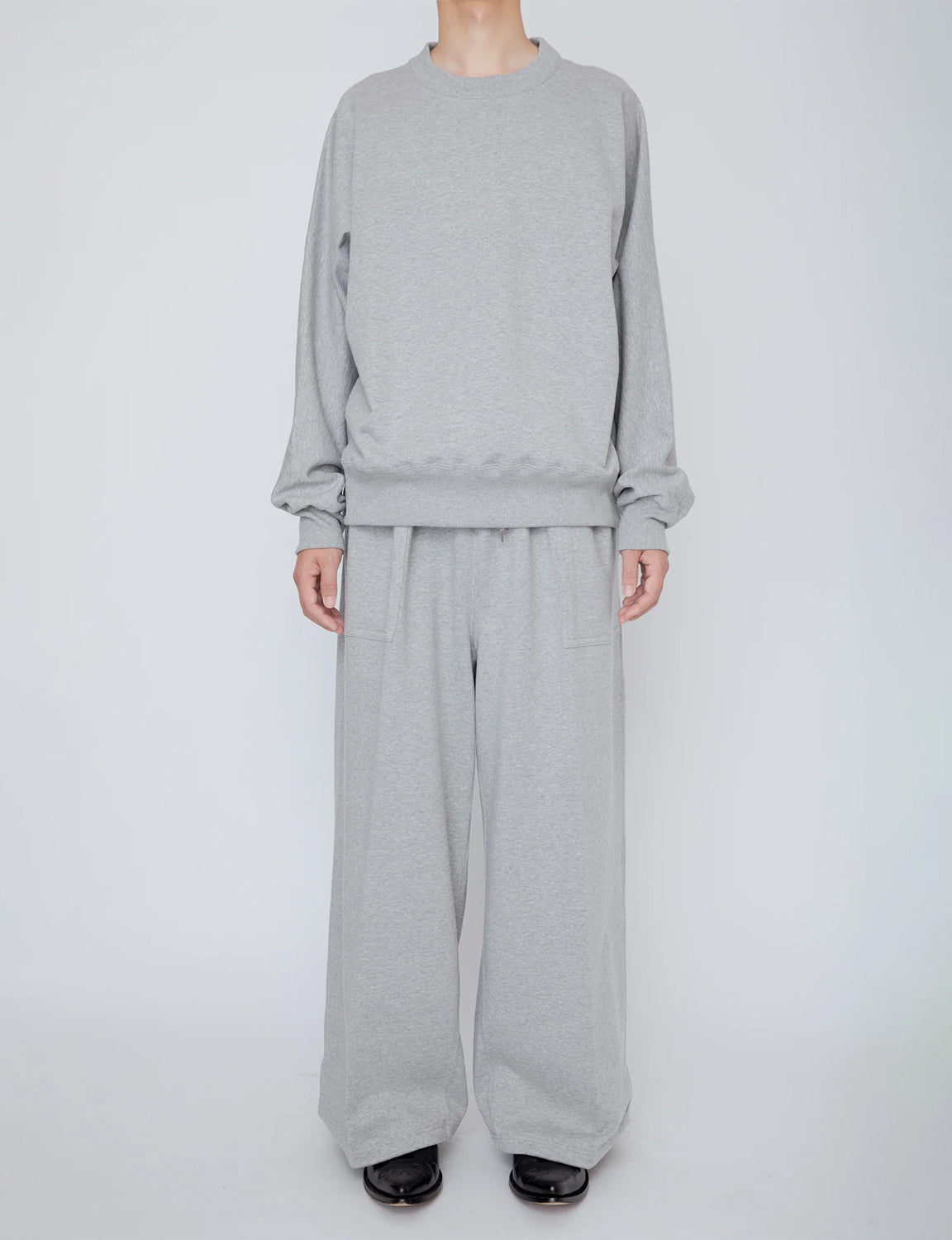 ONE-SIDE KIMONO SLEEVE SWEATSHIRT_LOOSE FIT / TOP GRAY