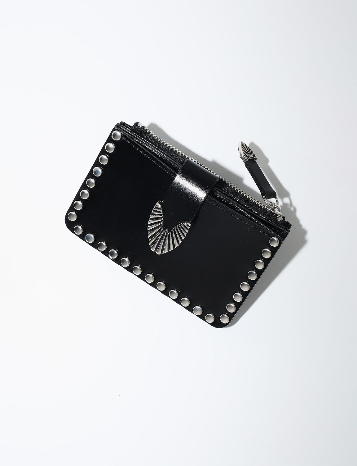 LEATHER WALLET STUDS