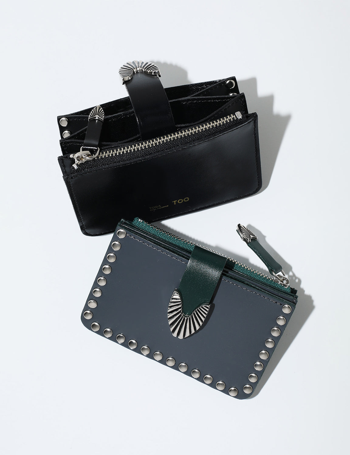 LEATHER WALLET STUDS