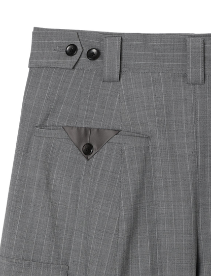 Wide Cargo Shorts / gray stripe