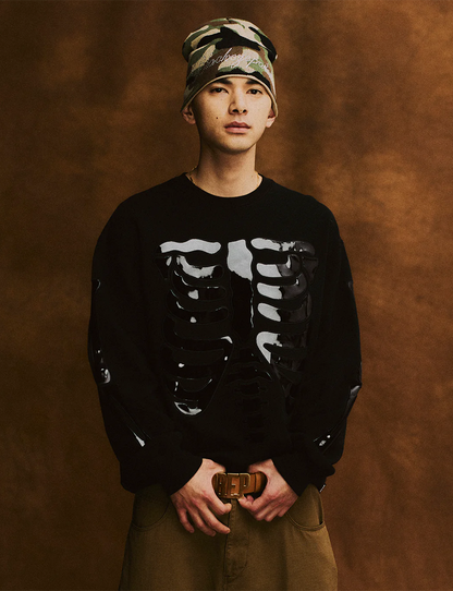 SKELETON PATCHED CREW SWEAT