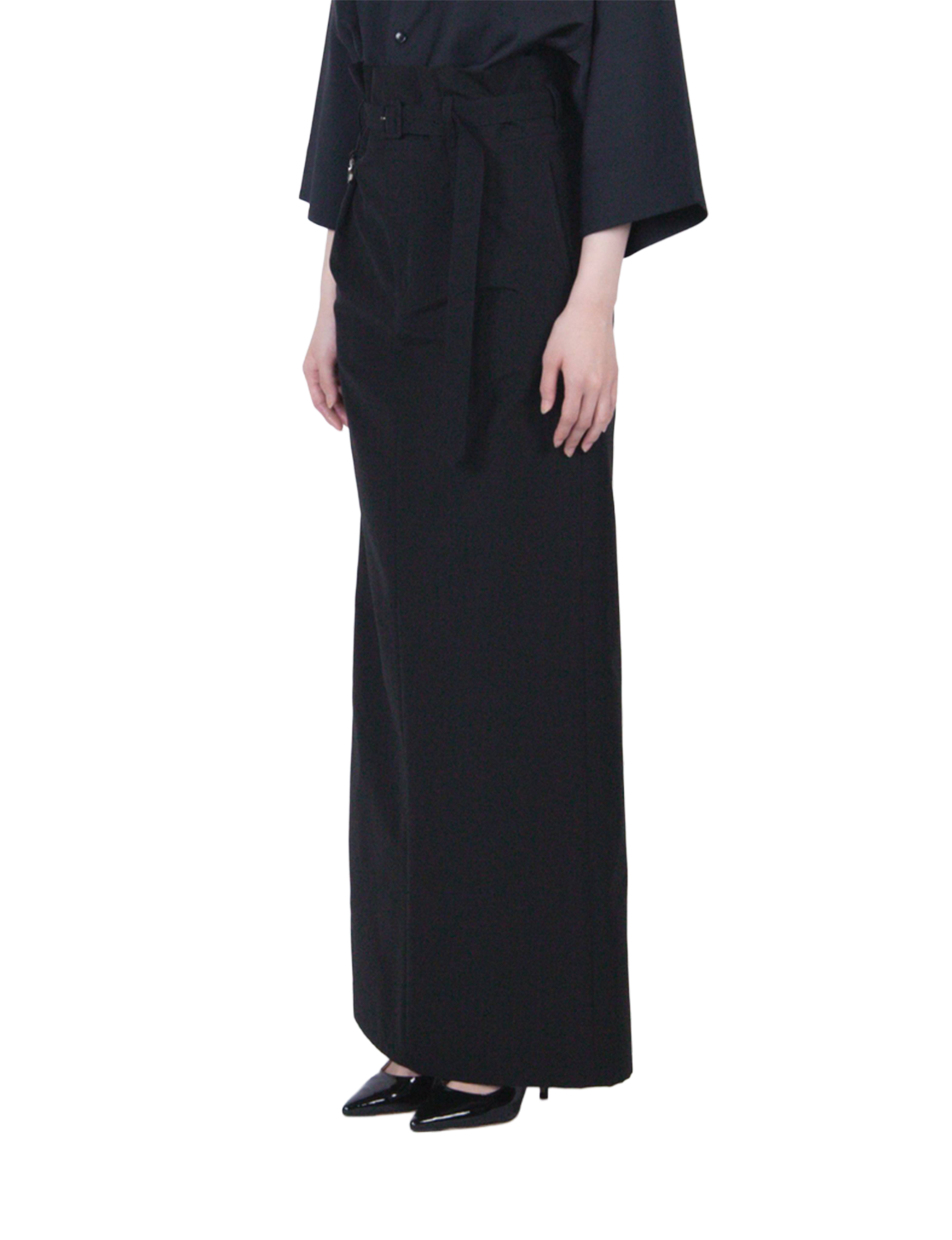 High Waist Belted Skirt / black