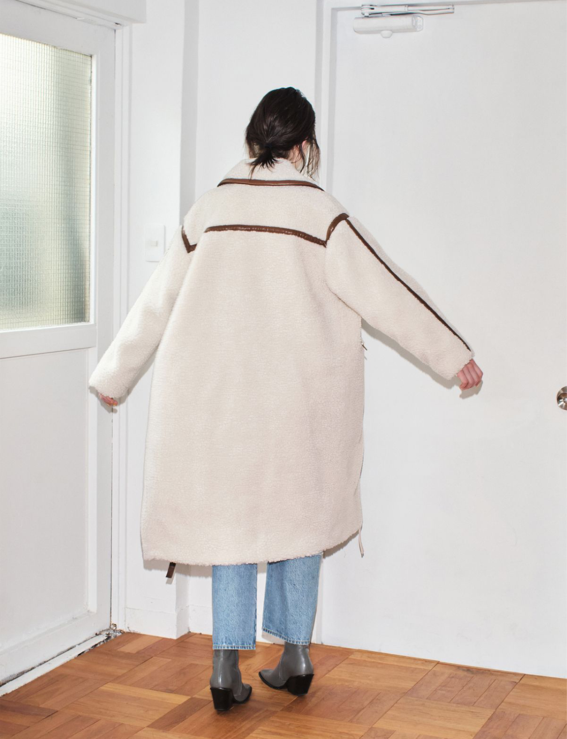 soduk - boa tape coat / white – The Contemporary Fix Kyoto soduk - boa tape coat / white – The Contemporary Fix Kyoto