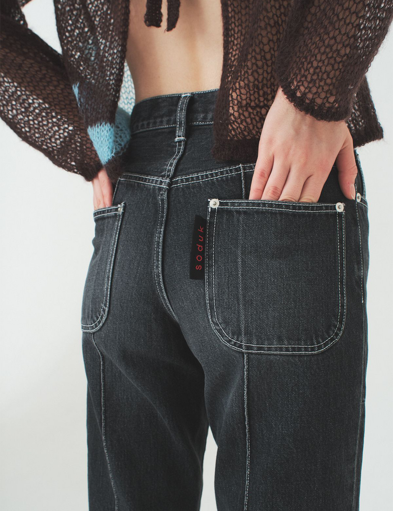 line jeans / black