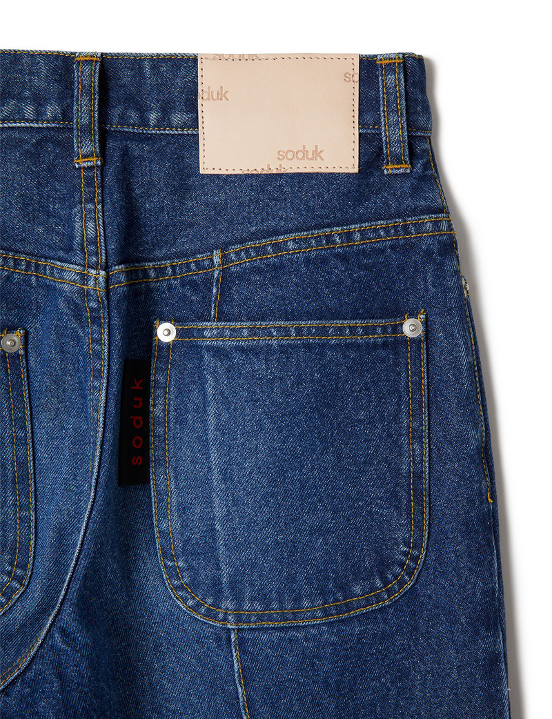 line jeans / blue
