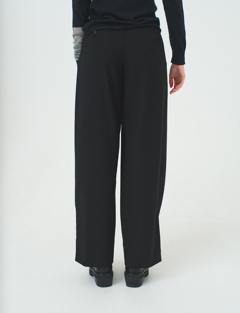 slit trousers / navy