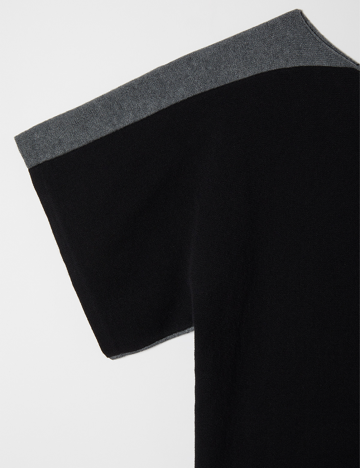 t-knit / black