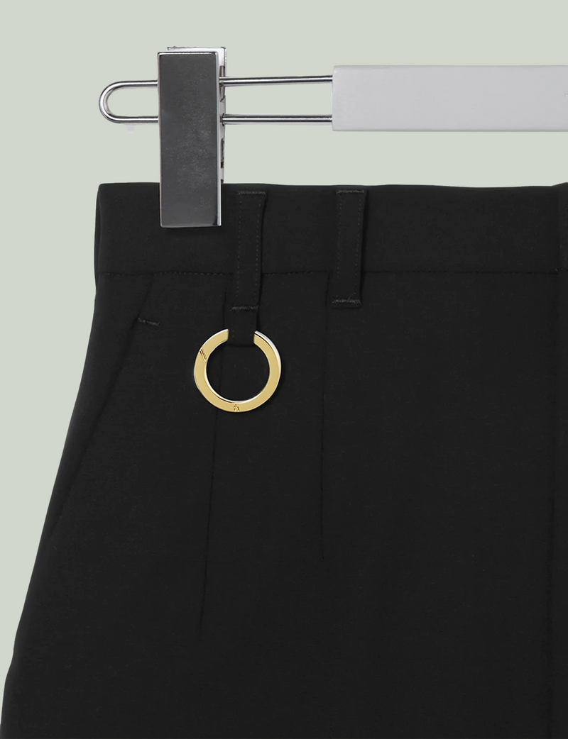 Back Open Skirt / black