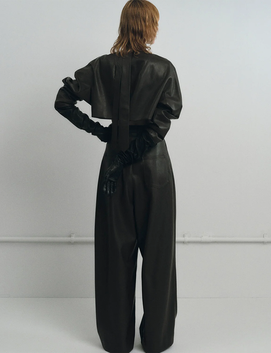 Curve Sleeve Blouson / black