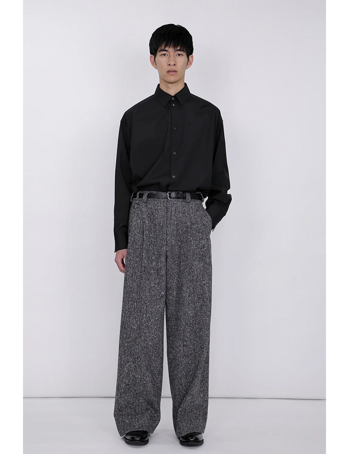 Extra Volumed Tapered Pants / tweed