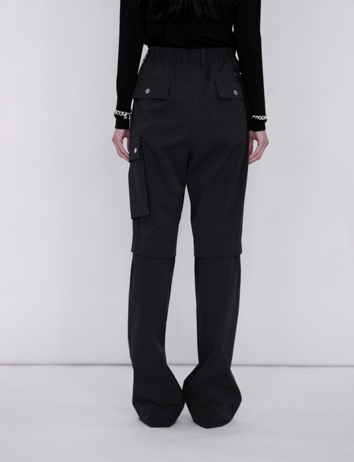 Cargo Pants ARTIST WARDROBE / MIYU HOSOI / black