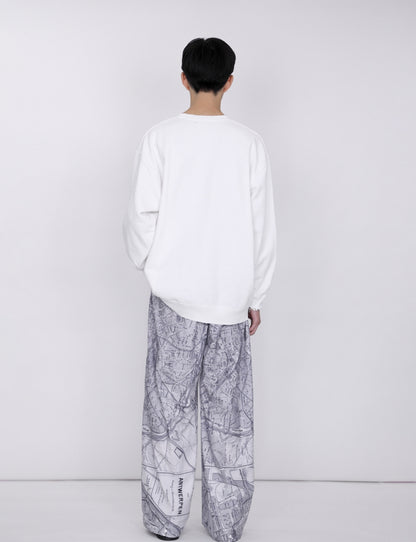 Damaged College Sweatshirt / white