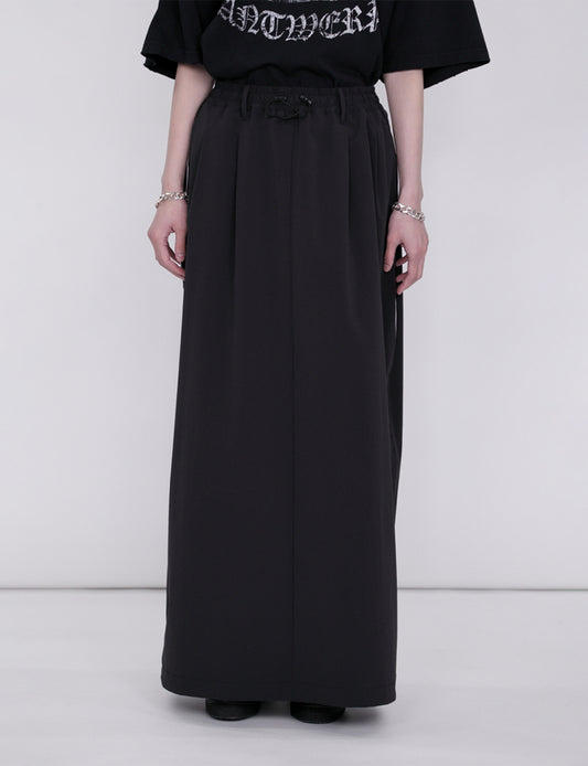 Back Slit Skirt / black
