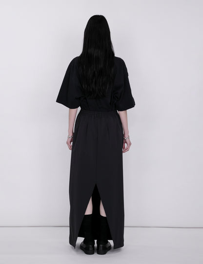 Back Slit Skirt / black