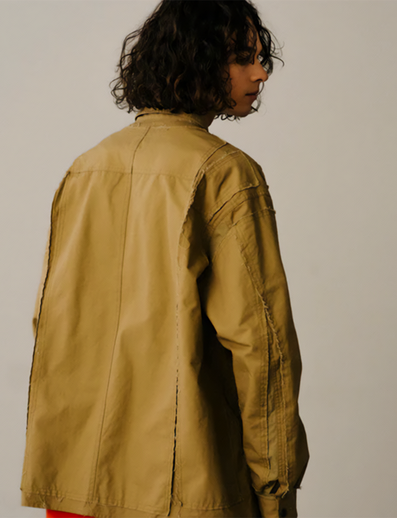 DECONSTRUCTED MILITARY SHIRT