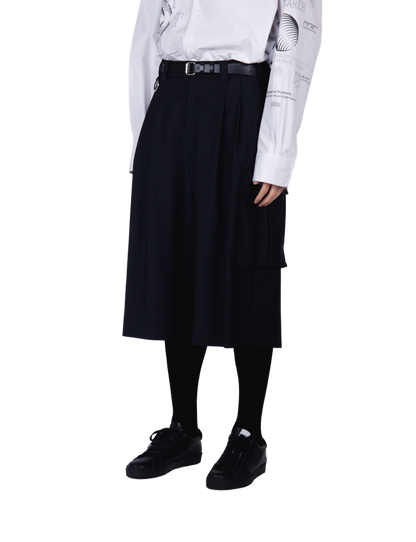 Wide Cargo Shorts / gray stripe