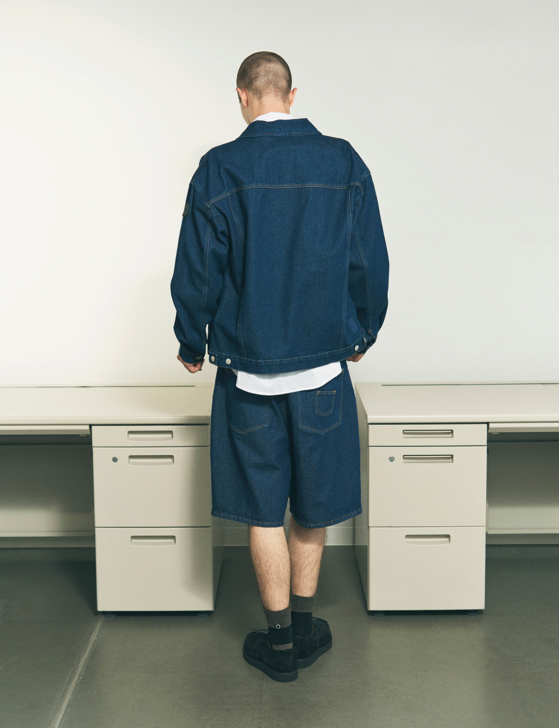 DENIM RIVET CHORE JACKET