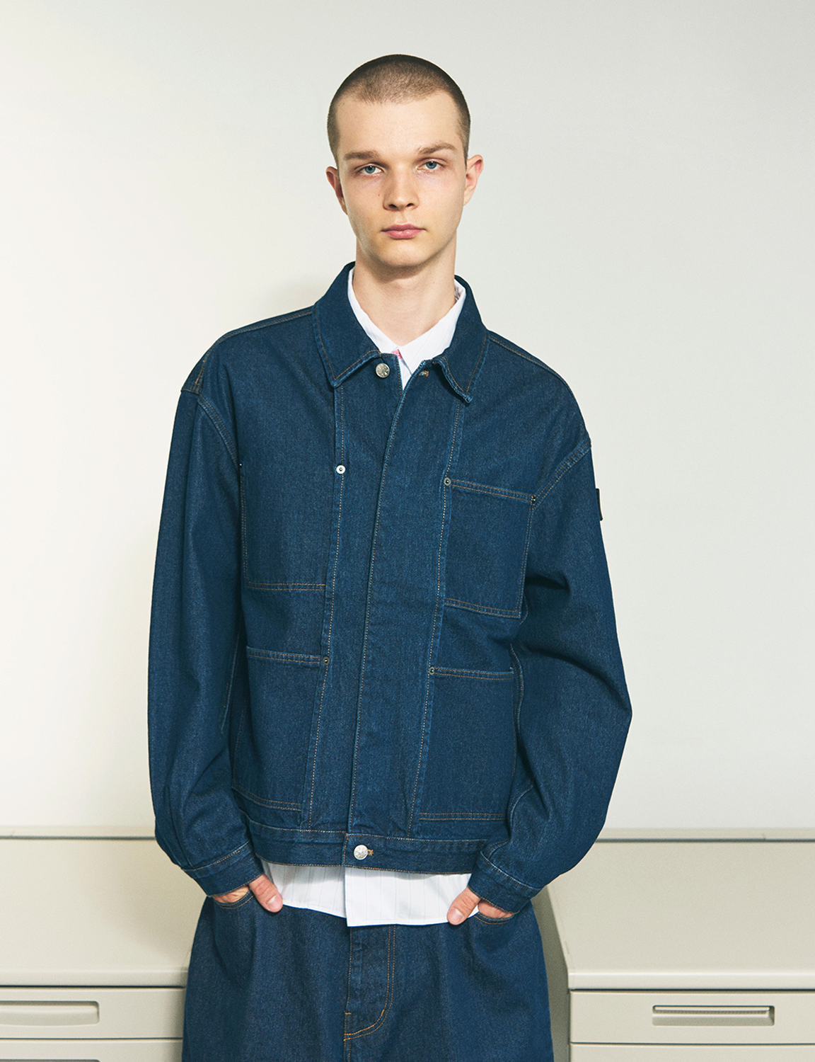 DENIM RIVET CHORE JACKET