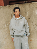 HOODED SWEATSHIRT