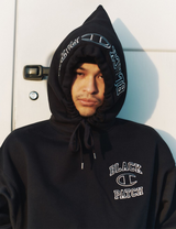 HOODED SWEATSHIRT