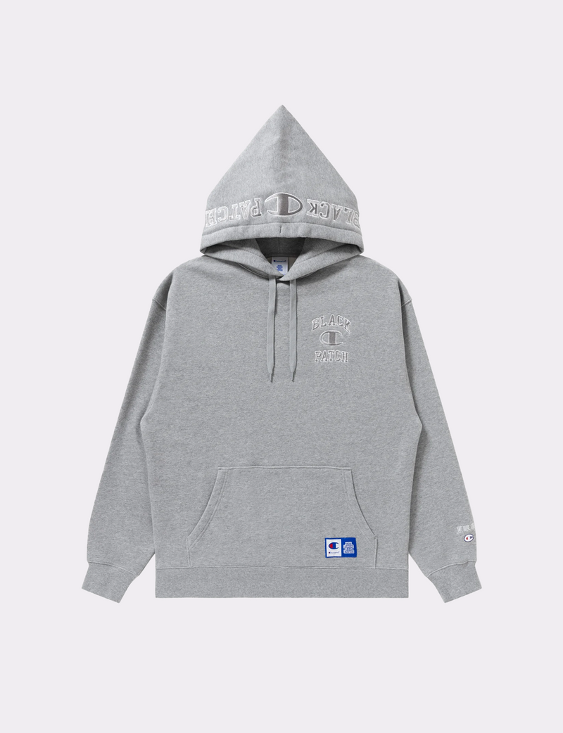 HOODED SWEATSHIRT