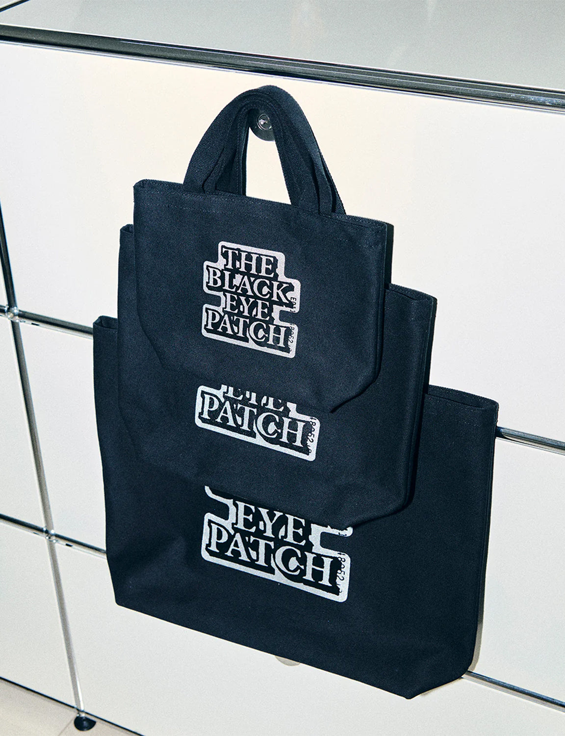 HWC LABEL TOTE BAG MEDIUM ブラックアイパッチ トート HWC LABEL TOTE BAG MEDIUM ブラックアイパッチ トート BlackEyePatch